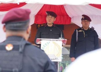 Direktur Jenderal Imigrasi membuka rangkaian operasi Pengawasan Keimigrasian “Jagratara” dengan apel pasukan di Pelabuhan Benoa, Denpasar, Bali pada Rabu (02/10/2024).