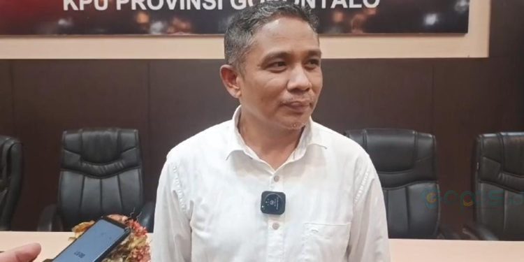 Komisioner KPU Provinsi Gorontalo Opan Hamsah
