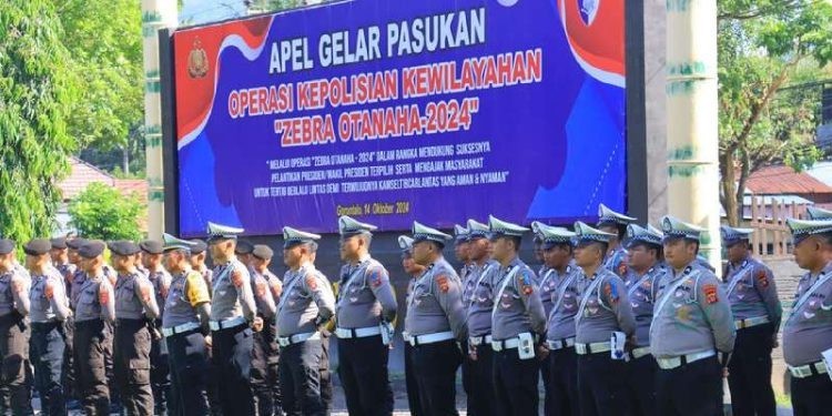Jajaran Lalu Lintas di seluruh Indonesia secara serentak hari ini menggelar Operasi Kepolisian Zebra Otanaha 2024 yang dilaksanakan mulai dari 14 s/d 27 Oktober 2024.