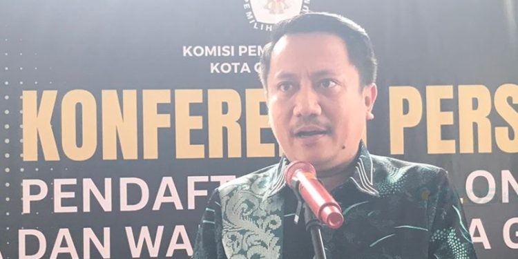 Ketua KPU Kota Gorontalo Mario Nurkamiden