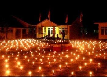 Pemasangan 1000 Lilin Memperingati Sumpah Pemuda ke 96, Senin (28/10/2024) (Istimewa)