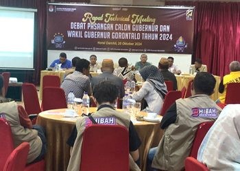 Technical Meeting KPU Provinsi Gorontalo bersama Tim Pasangan Calon dalam rangka persiapan Debat Pilkada 2024. (Rama/gopos)