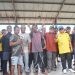 Calon Gubernur dan Wakil Gubernur Gorontalo nomor urut 1, Tonny Uloli dan Marten Taha saat bersama para nelayan di pasar ikan Inengo, Bone Bolango, Minggu (27/10/2024).