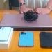 Barang bukti tiga buah handphone dimana dua diantaranya merek iPhone yang diduga hasil curian dan sebuah laptop merek Asus.(foto sari/HO Polresta)
