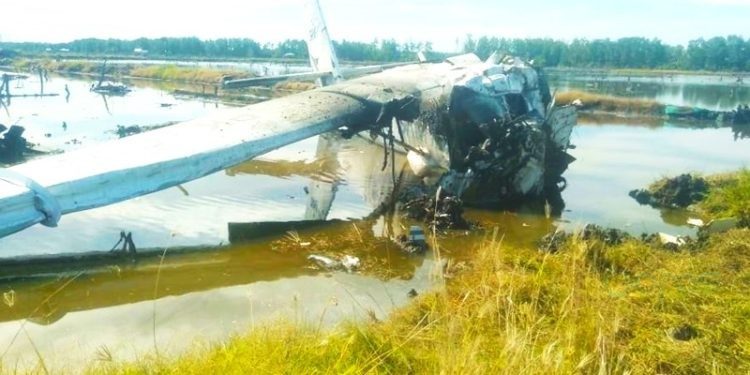 Kondisi pesawat milik SAM Air jenis Twin Otter yang jatuh di wilayah Marisa, Pohuwato, Gorontalo. (Foto Istimewa)