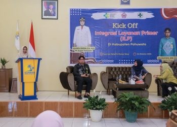 Plt Bupati Pohuwato, Suharsi Igirisa, memberikan sambutan kick off ILP, berlansung di hotel Sunrise, Marisa, Kamis (24/10/2024) (F Iwan Karim)