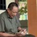 Calon Gubernur Gorontalo nomor urut 4 Gusnar Ismail saat berada di kediamannya, Sabtu (9/11/2024).
