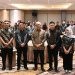 Pj Gubernur Gorontalo Rudy Salahuddin bersama mahasiswa Gorontalo rantau di Jakarta, Kamis (31/10/2024).(Zakir BPG)