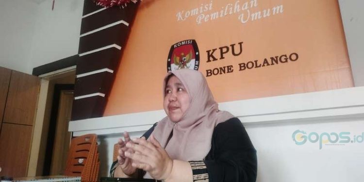 Ketua KPU Bone Bolango, Sutenti Lamuhu dikonfirmasi Selasa (26-11-2024).