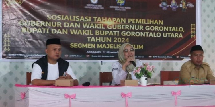 Sosialisasi tahapan Pilkada Serentak yang digelar KPU Gorontalo Utara di Kecamatan Atinggola dan Gentuma Raya, Senin (11/11/2024).(Foto KPU)