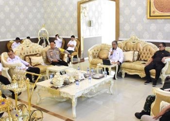 Rapat Forkopimda Kota Gorontalo di Rumah Dinas Wali Kota Gorontalo. (Rabu/13/11/2024)