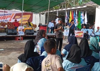Saipul Mbuinga saat berkampanye di dialogis di Desa Sukamakmur, Kecamatan Patilanggio, Senin (4/11/2024).