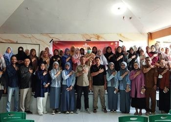 KPU Kota Gorontalo melakukan sosialisasi Pilkada 2024 dengan segmen perempuan di Kecamatan Dungngi, Kota Gorontalo.