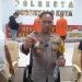 Kapolres Gorontalo Kota Kombes Pol Ade Permana saat menunjukan obat keras jenis Trihexyphenidyl atau pil sapi saat jumpa pers, Rabu (13/11/2024).(Foto Nandar Gopos)
