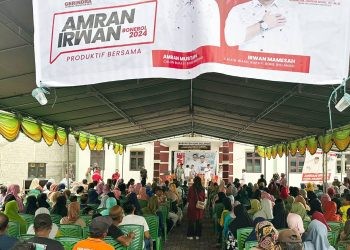 Kampanye pasangan calon Bupati dan Wakil Bupati Bone Bolango (Bonebol) Amran Mustapa dan Irwan Mamesa (Amin) kembali menarik perhatian besar di Kecamatan Kabila, Bonebol.