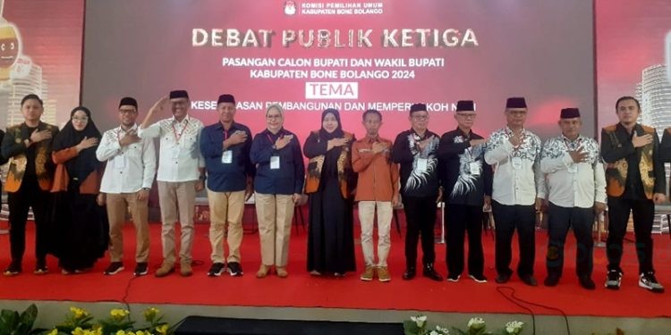 Debat publik terakhir Pilkada Bone Bolango yang berlangsung di El Hajj Convention Center, Minggu (17/11/2024). (Foto Nandar/Gopos)