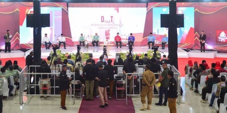 Debat terakhir Pilgub Gorontalo yang berlangsung Rabu 20 November 2024 kemarin.