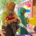 Salah seorang ibu rumah tangga di Kelurahan Buladu, Kecamatan Kota Barat, Kota Gorontalo saat mengikuti program cek kesehatan dan edukasi gizi gratis.