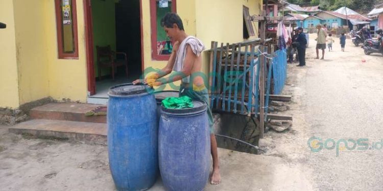 Hampir seminggu masyarakat Puncak Lotu, Kelurahan Talumolo, Kecamatan Dumbo Raya mengeluhkan kesulitan air PDAM.