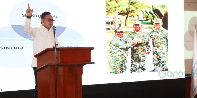 Wamendagri Bima Arya Sugiarto saat menghadiri Musyawarah Nasional V Asosiasi Dewan Pengawas Perusahaan Daerah Air Minum Seluruh Indonesia di Kota Bogor, Jawa Barat, Rabu (18/12/2024). ANTARA/HO-Puspen Kemendagri