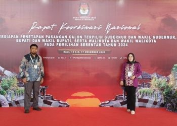 Ketua Divisi Teknis KPU Boalemo Meks Lagibu dan Ketua Divisi Hukum Febriani Biya saat menghadiri Rakornas Persiapan dan Tentatif Pelaksanaan Penetapan Calon Bupati dan Wakil Bupati Terpilih pada Pilkada 2024 di Bali.(foto KPU)