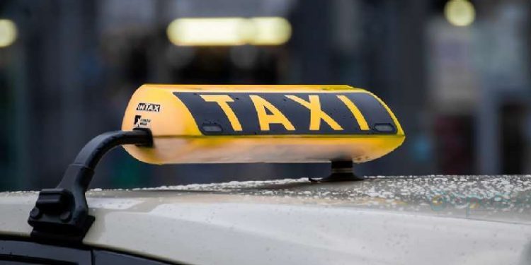 Ilustrasi Taxi Gelap (Pixabay).