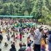 Libur Awal tahun 2025, wisata pemandian puncak meranti dipadati ribuan pengunjung.