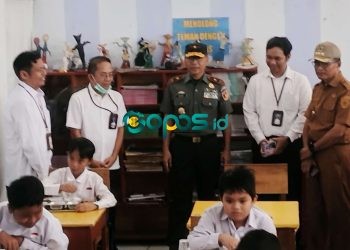 Pj Walikota Gorontalo, Ismail Madjid memastikan program Makan Bergizi Gratis (MBG) di Kota Gorontalo bejalan lancar.