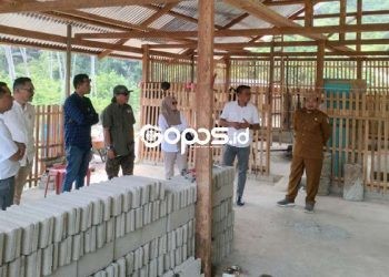 Anggota DPRD Dapil Tapa-Bulango kembali melaksanakan Reses guna menyerap sejumlah aspirasi masyarakat. Pelaksanaan Reses kali ini dilaksanakan di Kecamatan Bulango Ulu, Kabupaten Bone Bolango, Senin (13-1-2025).
