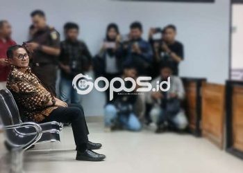 Mantan Walikota Gorontalo, Marten Taha diperiksa sebagai saksi di kasus dugaan korupsi Jalan Nani Wartabone ex Panjaitan Kota Gorontalo.