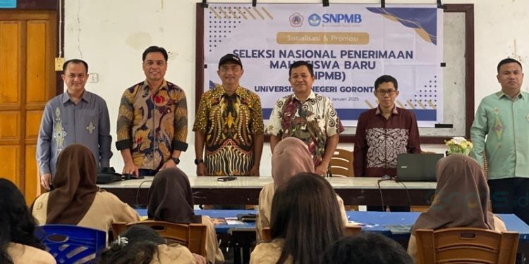 UNG Sosialisasikan Tahapan SNPMB ke Sejumlah Sekolah di Sulut hingga Sulteng