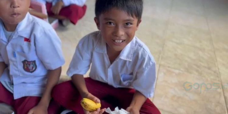 Muhamad Suleman Datau. Siswa Kelas 3 SDN 1 Bone Raya, Bone Bolango.