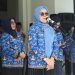 Bupati Merlan S.uloli saat memimpin Apel Korpri di Halaman Kantor Bupati, Jumat (20/9/2024).