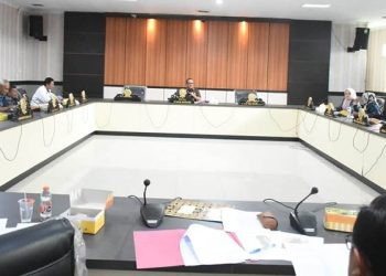 Foto Banmus melakukan rapat di aula 3 Dekot (Senin/3/2/2025) (Humas/Dekot