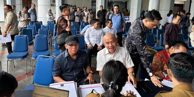 Bupati dan Wakil Bupati Pohuwato terpilih ikut registrasi dan cek kesehatan di Kemendagri, Senin (17/02/2025) (Istimewa)