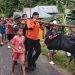 Proses evakuasi korban pasangan lansia yang ditemukan meninggal di perkebunan Desa Kaidundu, Kecamatan Bulawa, Bone Bolango