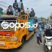 Ratusan pendukung dan simpatisan ikut mengawal kemenangan Adhan - Indra (AIR).