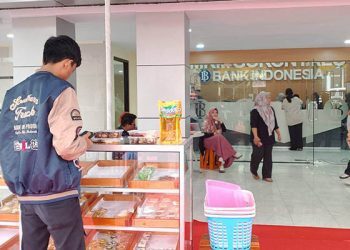 Bazar Ramadan yang menampilkan berbagai produk umkm Gorontalo