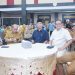 Ketua dan Wakil Ketua DPRD Kota Gorontalo bersama Walikota dan Wakil Walikota serta Sekda Kota Gorontalo, Selasa (18/3/2025). (Foto:Humas Dekot)