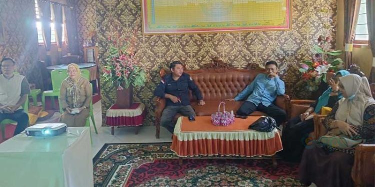 Panitia Pelaksana Temu Ika Alumni SMP Negeri 1 Boliyohuto, Senin (24/03/2025) (Istimewa)