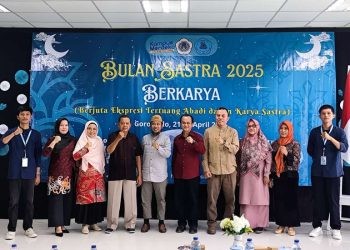 Kegiatan Bulan Sastra 2025 yang bertajuk BERKAYA (Berjuta Ekspresi Tertuang Abadi Dalam Karya Sastra) resmi dibuka pada hari Senin, 21 April 2025.