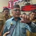 Bupati Gorontalo Sofyan Puhi diwawancarai terkait rencana perampingan OPD.