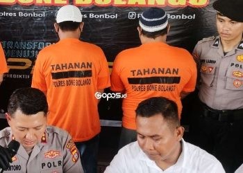 Dua warga Kota Gorontalo berhasil ditangkap satuan reserse narkoba polres Bone Bolango karena kedapatan memakai sabu-sabu.