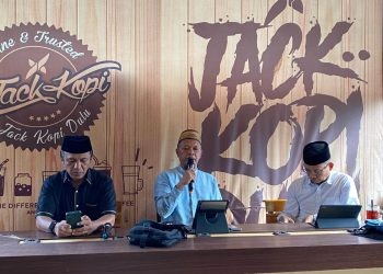 Ketua Bidang Fatwa MUI Gorontalo, Ishak Bakari, menyampaikan sikap MUI Gorontalo terhadap video viral wanita pria (waria) berjilbab