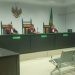 Sidang lanjutan dugaan penyimpangan bantuan sosial dengan terdakwa mantan Bupati Bone Bolango, Hamim Pou, di Pengadilan Tipikor Gorontalo.