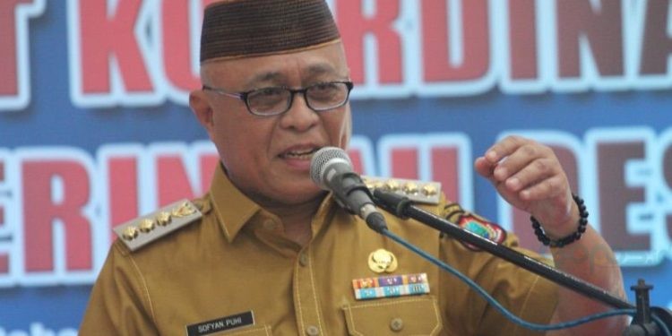 upati Kabupaten Gorontalo, Sofyan Puhi.