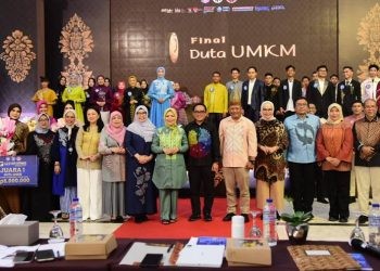 Hasilnya, Ahad (27/4/2025) semalam bertempat di Belle Li Mbui terpilih Duta UMKM Provinsi Gorontalo akan menjadi corong komunikasi dalam setiap program pengembangan UMKM Provinsi Gorontalo agar UMKM Naik Kelas. Mereka yakni Della Mutia Ibrahim (Duta UMKM Wanita) dan Muhammad Renaldy (Duta UMKM Pria).