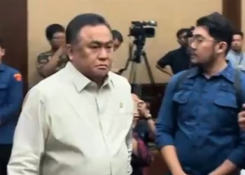 Habis-habisan Dicecar Hakim Kasus Tom Lembong, Pengakuan Eks Mendag Rachmat Gobel soal Impor Gula. (ANTARA/Agatha Olivia Victoria)