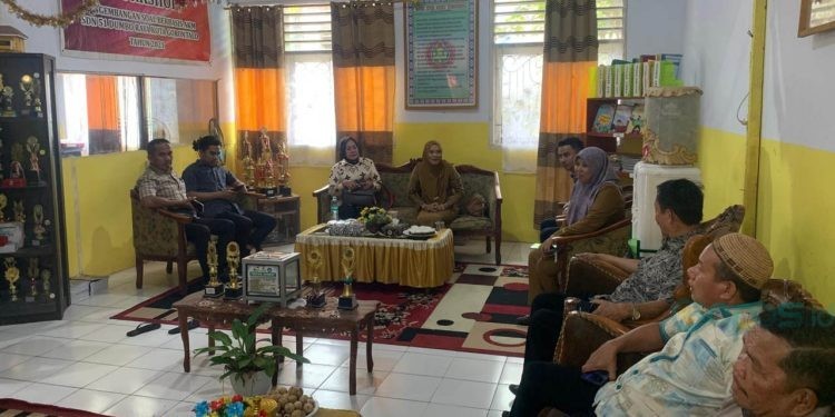 Kunjungan Komisi I DPRD Kota Gorontalo di Diknas Kota Gorontalo dalam rangka pengecekan program makanan gratis bergizi