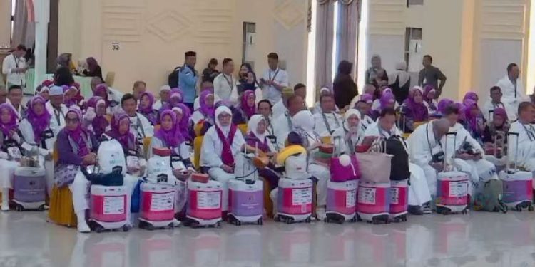 jemaah Haji Kloter 32 UPG Gorontalo.